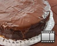 Chocolate Topped Sponge Cake