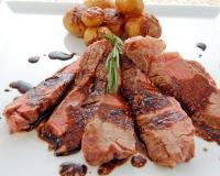 Sirloin Steak with Rosemary and Balsamic Reduction Sauce