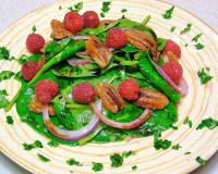 Spinach Salad with Roasted Pecans and Raspberry Vinaigrette